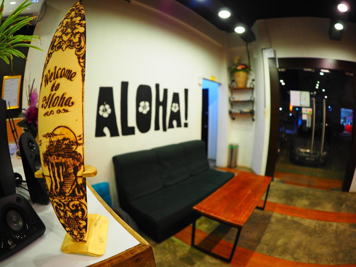 Aloha Capsule Hostel Semporna Exterior foto
